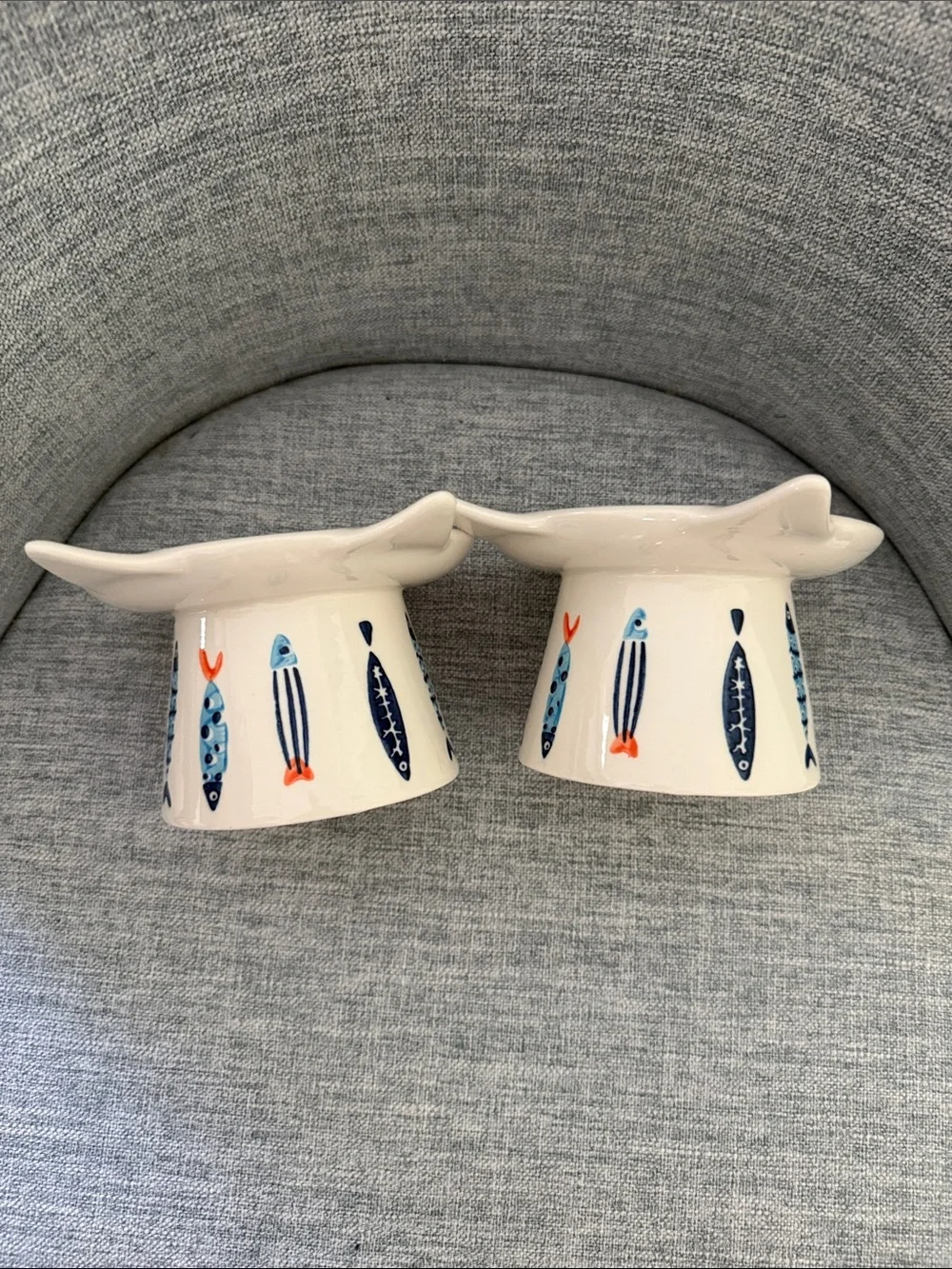 Ceramic Cat-Ear Pet Bowl in White with Blue & Orange Fish Motif